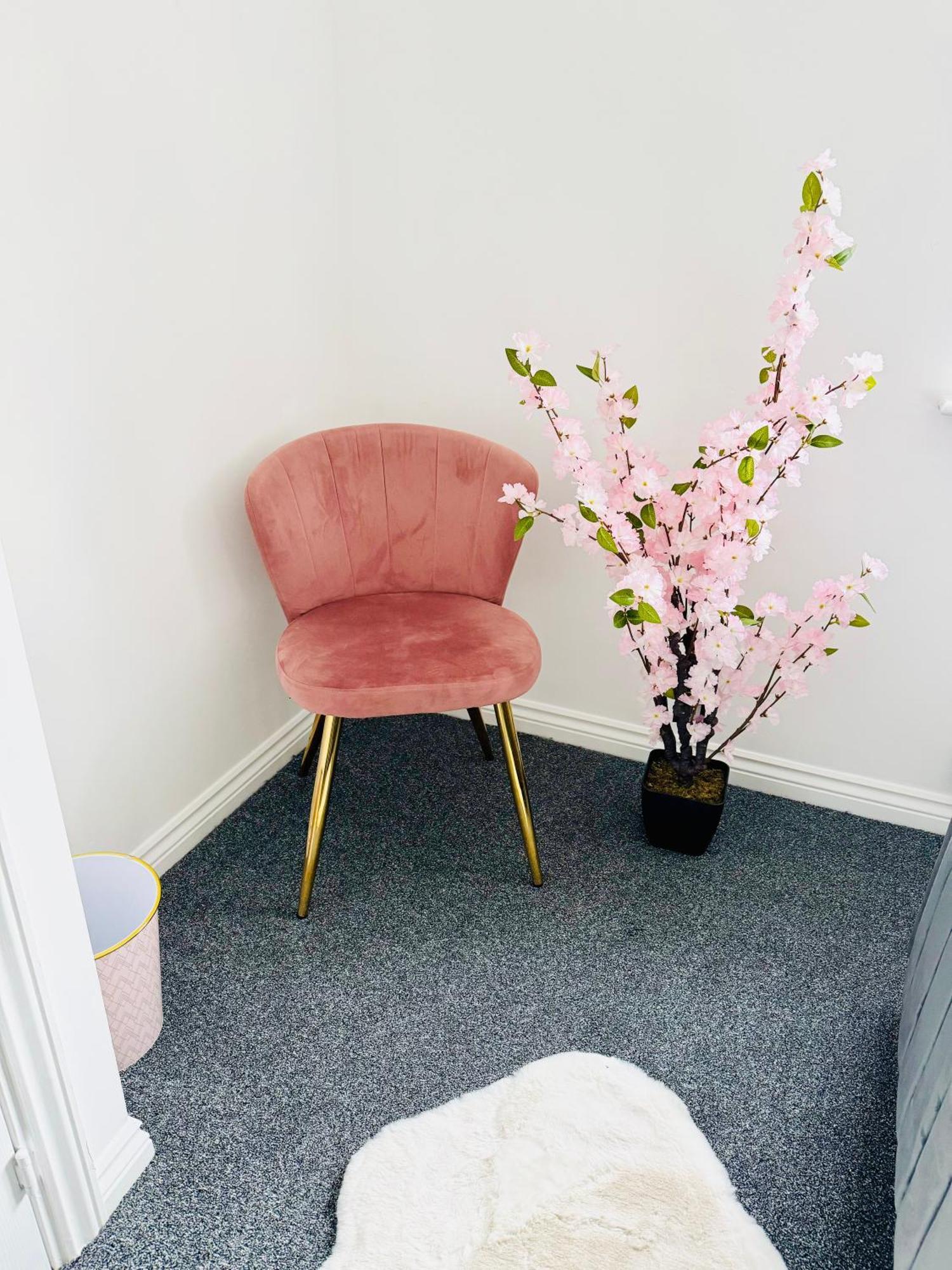 Harmony House 3 Bedroom New Build For Families, Contractors, Black Country Museum Sleeps 6 ティプトン エクステリア 写真