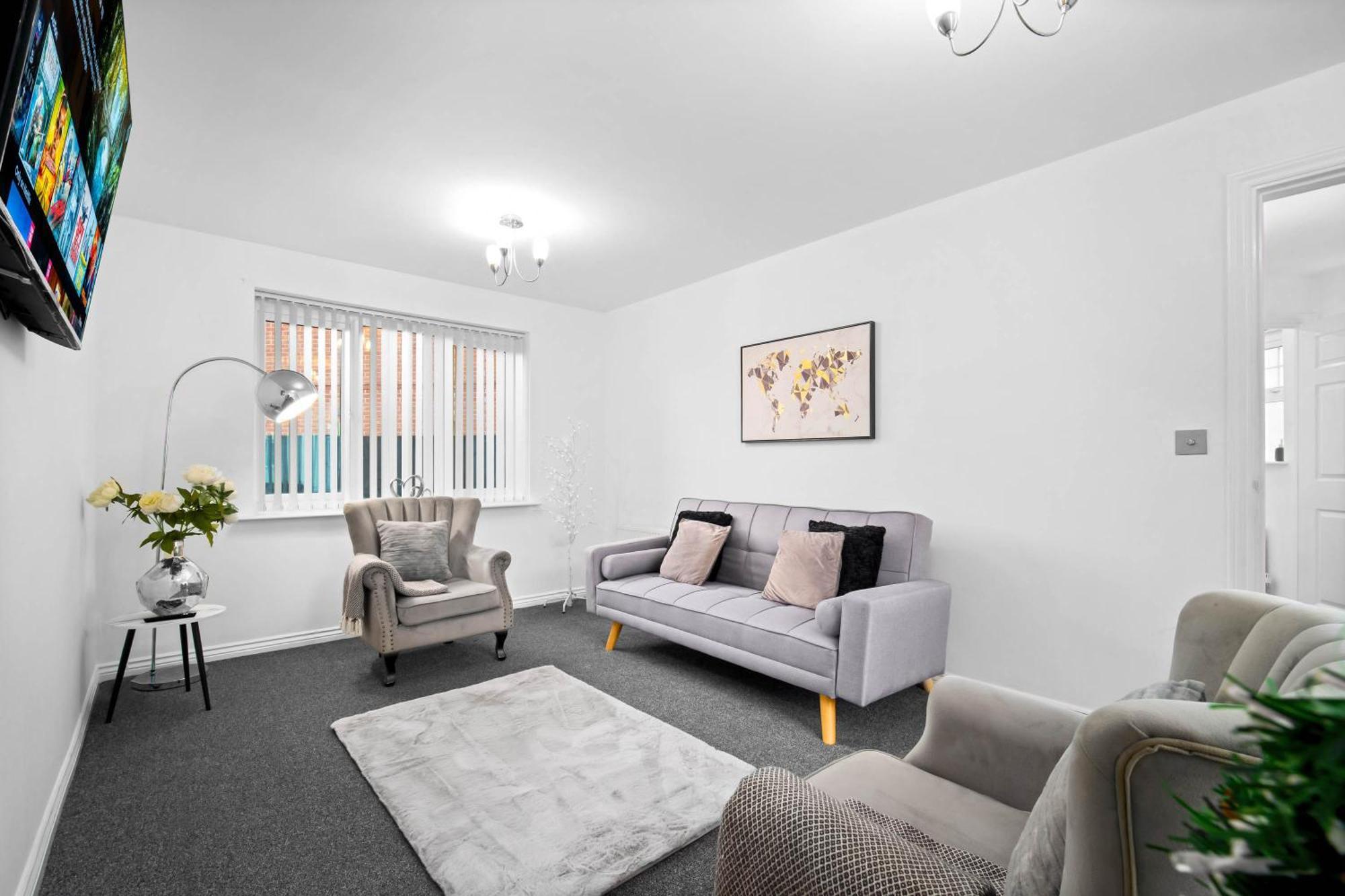 Harmony House 3 Bedroom New Build For Families, Contractors, Black Country Museum Sleeps 6 ティプトン エクステリア 写真