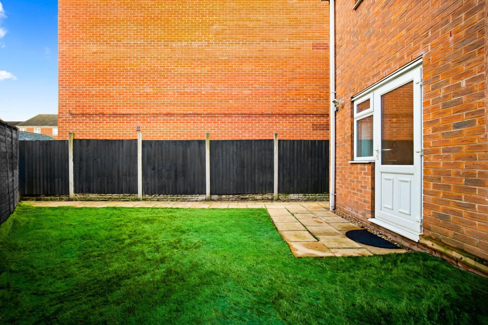 Harmony House 3 Bedroom New Build For Families, Contractors, Black Country Museum Sleeps 6 ティプトン エクステリア 写真
